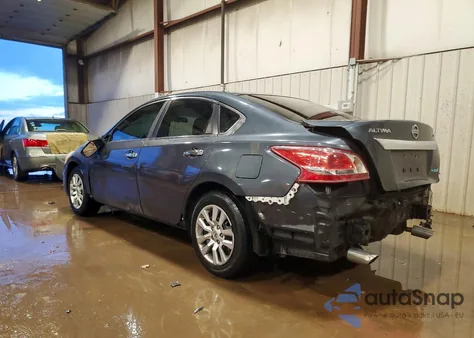 2013 Nissan Altima 2.5 z USA, uszkodzony, nr VIN 1N4AL3AP0DN563492